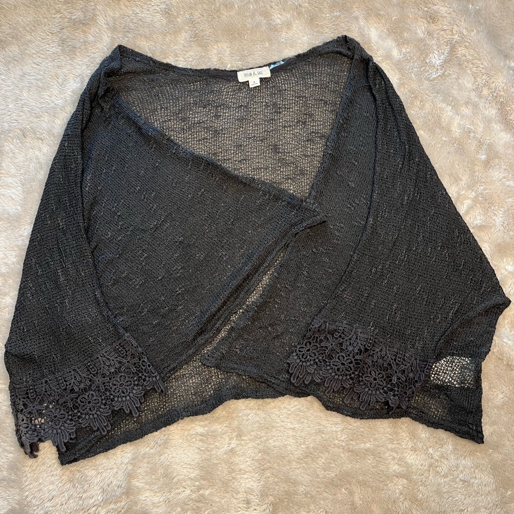 Taylor & Sage Charcoal Gray BOHO Shrug/Shawl